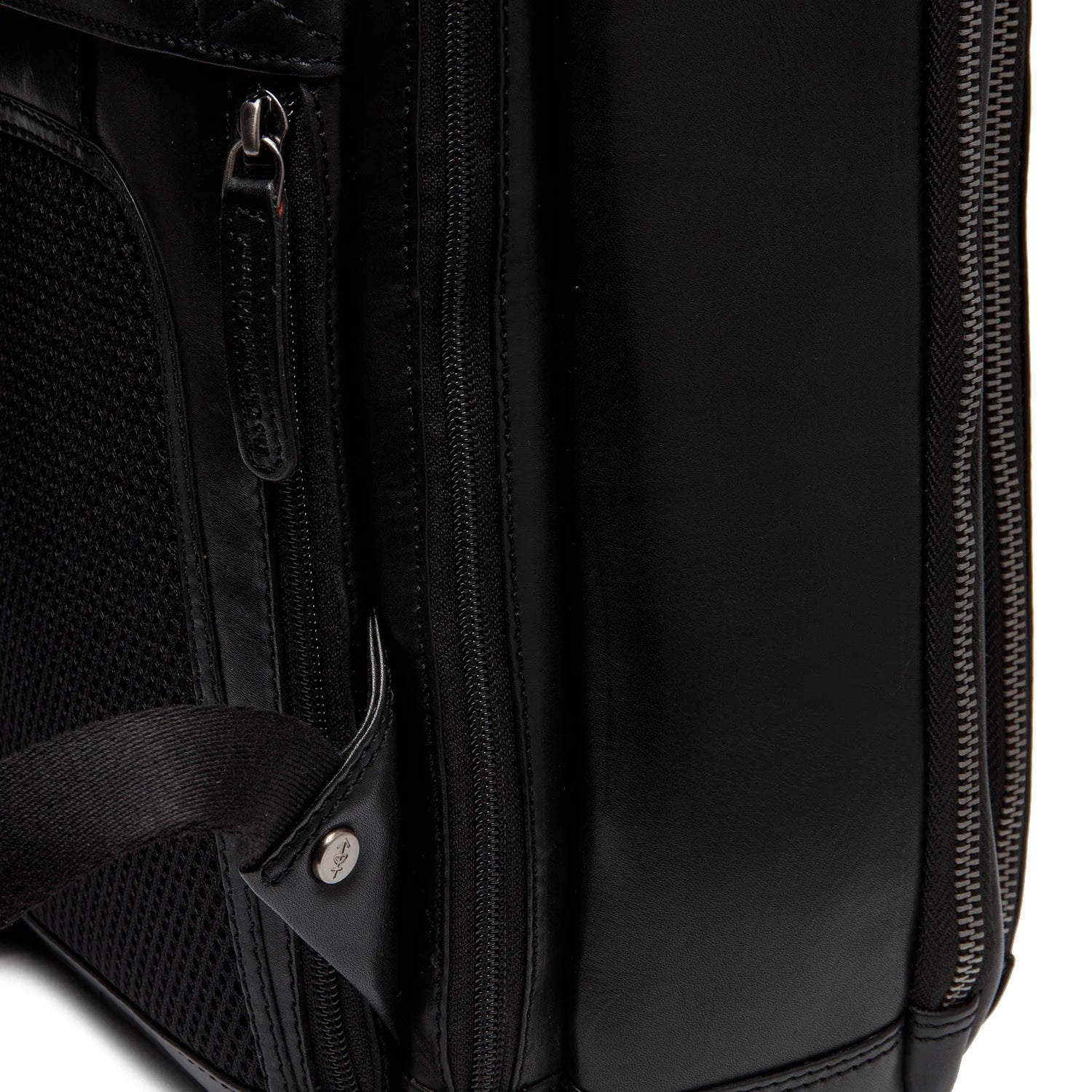 Maggiore Leather Backpack Chesterfield