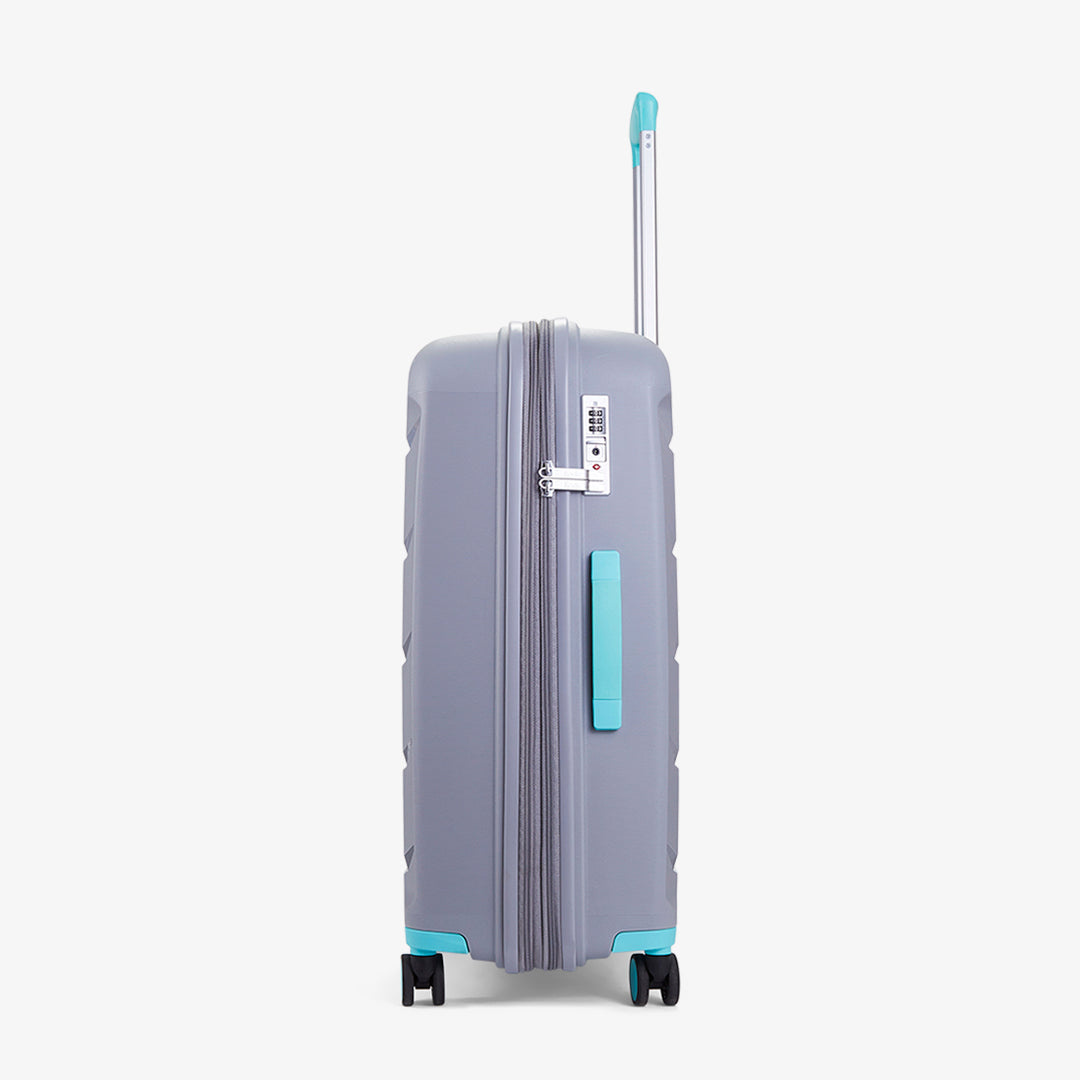 Tulum Medium Suitcase