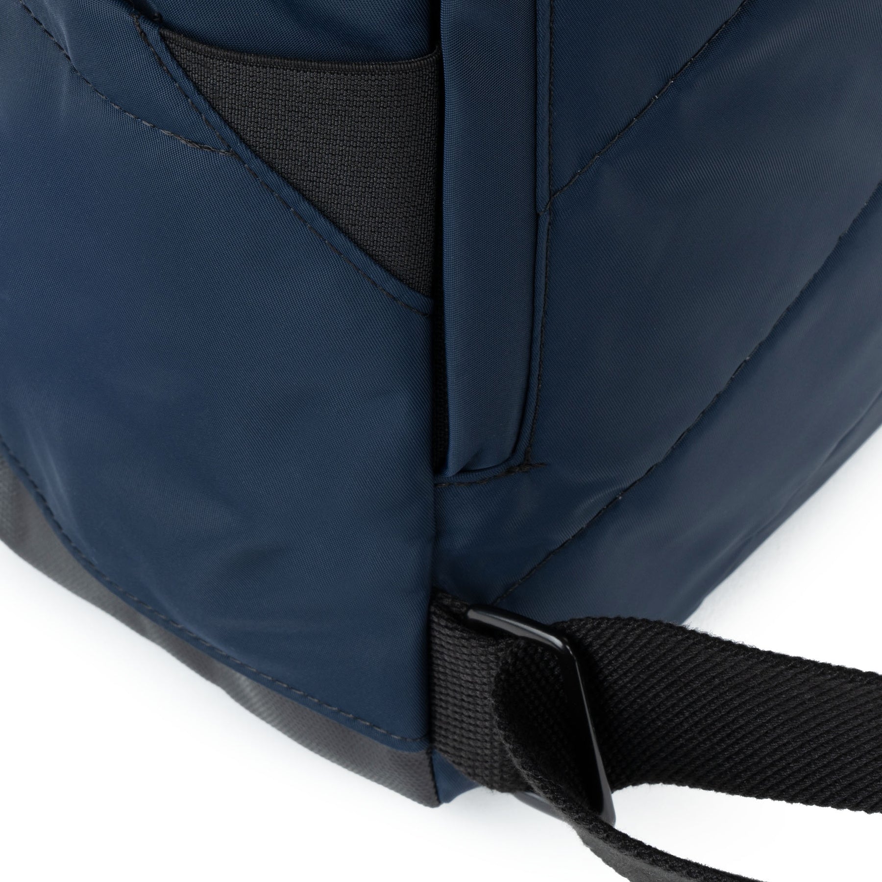 Black Label Camden P Midnight Recycled Nylon