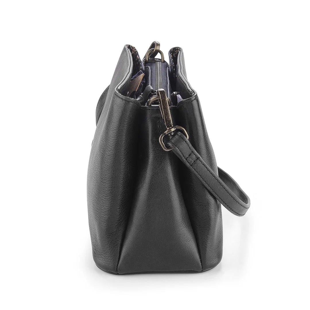 Primehide Shoulder Bag - María Cancun