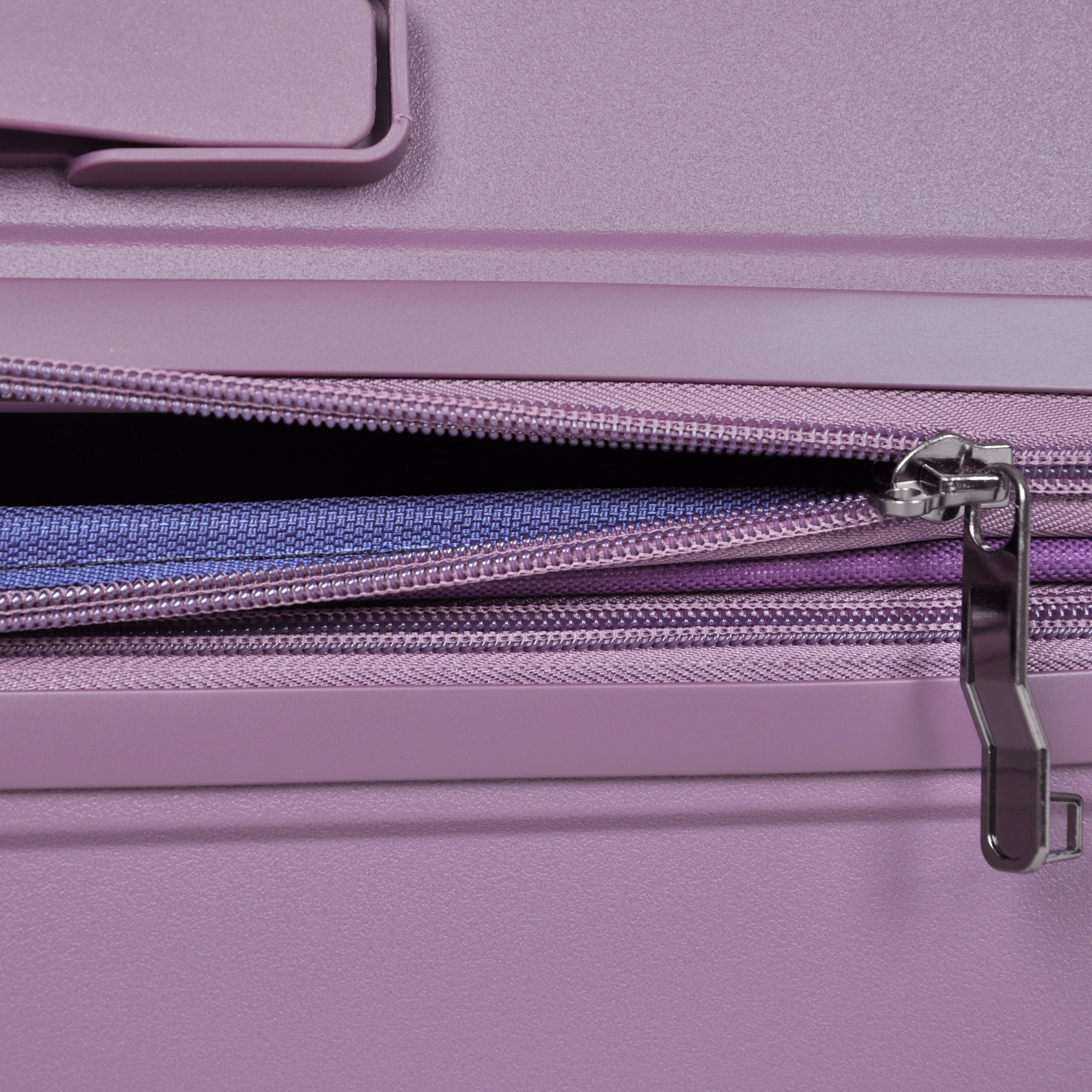 Pensive Oxford Set of 3 Suitcase