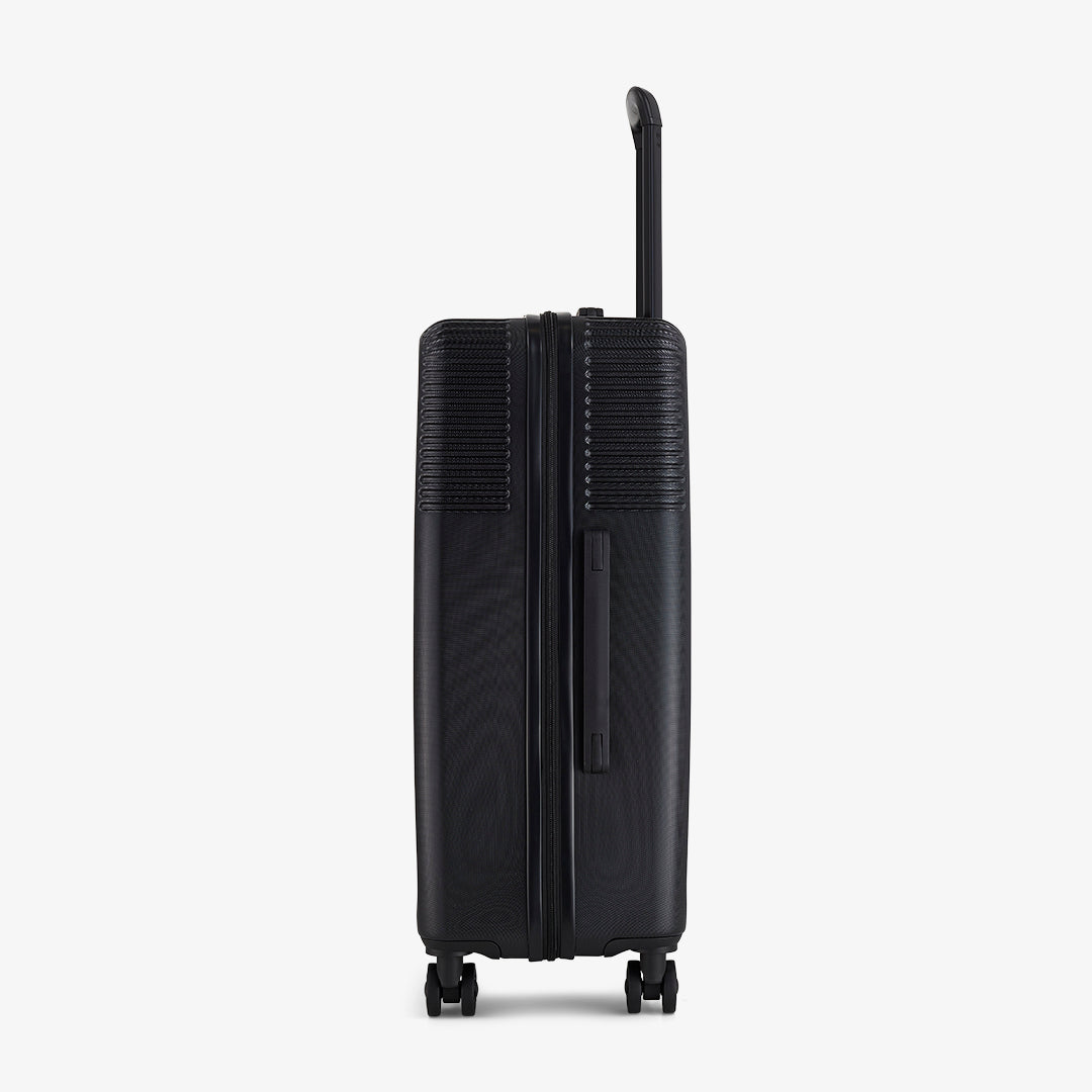 Lincoln Medium Suitcase