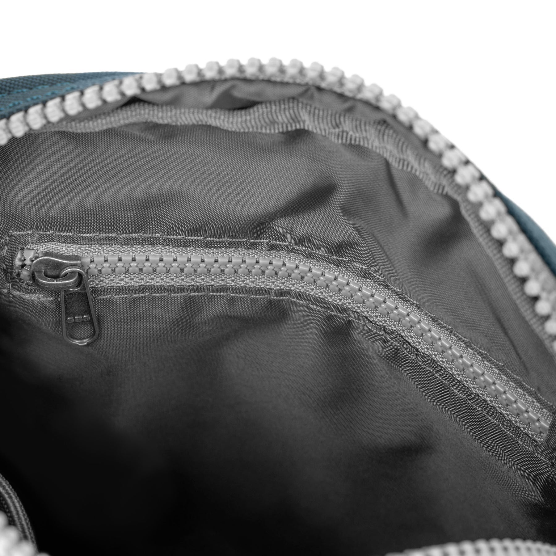 Bond Airforce Recycled Canvas Roka London Phone Bag