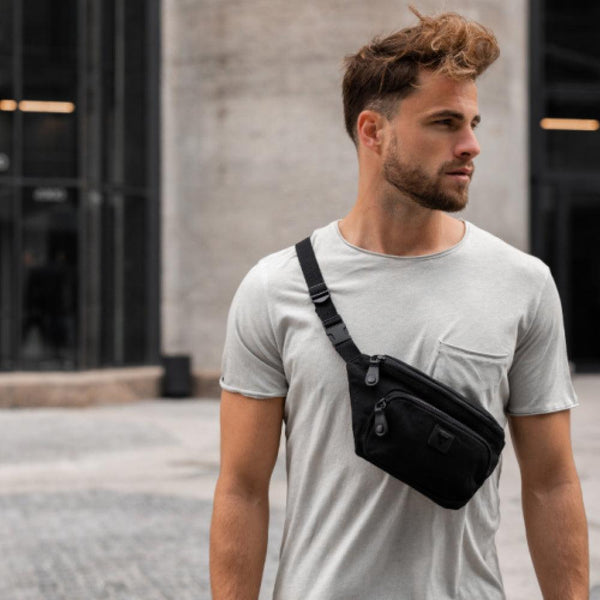 CASUAL WAIST BAG, BLACK